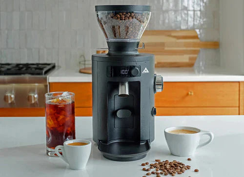 Recensie van de Mahlkönig x54: jouw ultieme metgezel voor het bereiden van heerlijke koffie thuis