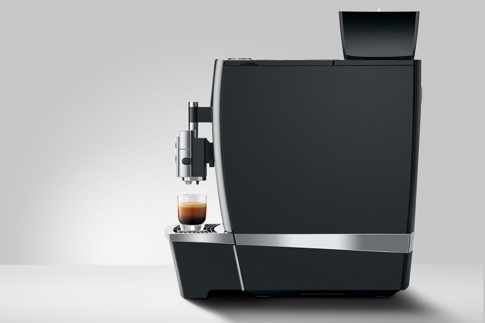 Jura Giga X3 professional coffee machine - side