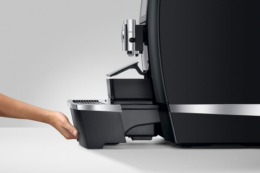 JURA GIGA X8c Aluminium black with free coffee worth €65